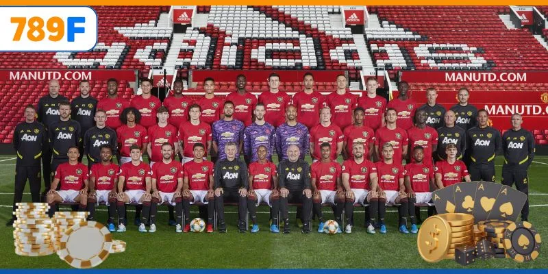 Nơi sinh ra Manchester United là nước nào?